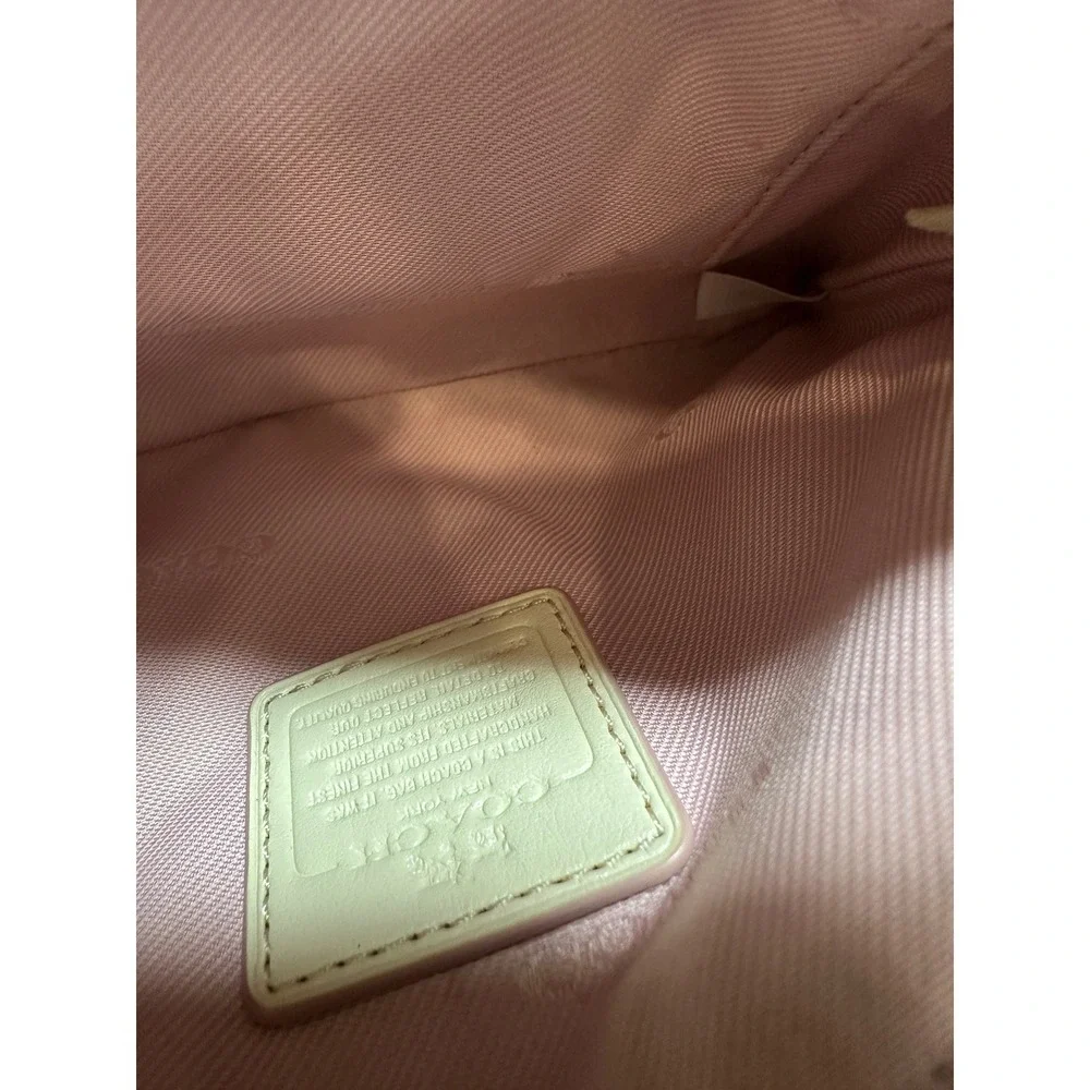 Coach Signature Canvas Corner Zip Wristlet Pink Colorblock Leather F58035
